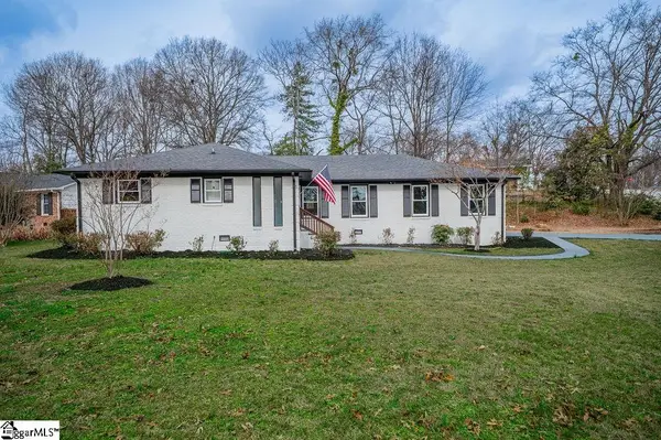 11 Confederate Circle, Taylors, SC 29687