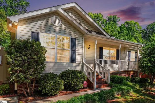 105 S Fox Circle, Piedmont, SC 29673