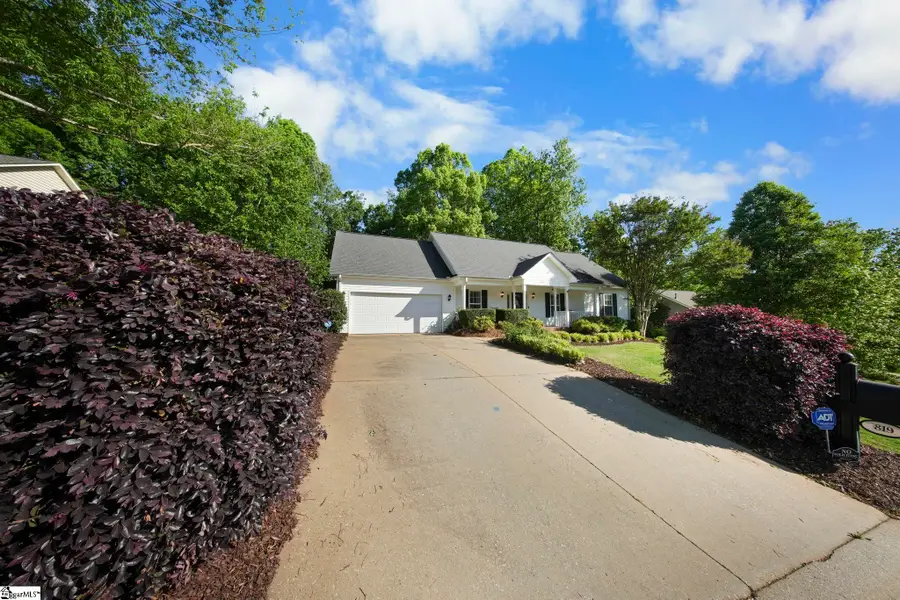 819 N Alderwood Road, Woodruff, SC 29388 - #3