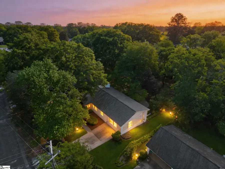 406 Rollingreen Road, Greenville, SC 29615 - #3