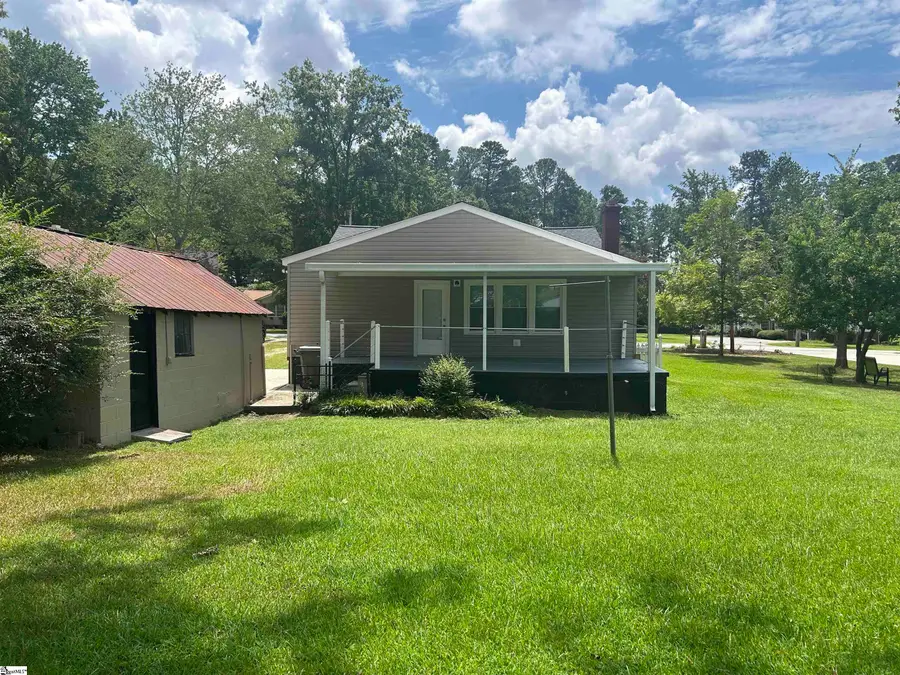 204 Elm Street, Clinton, SC 29325 - #3