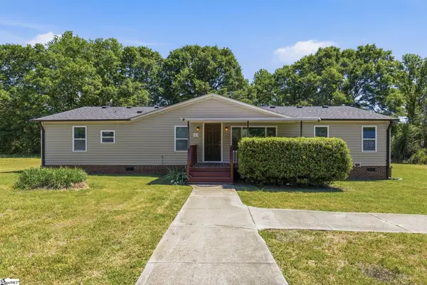 169 Pleasant Cove Drive, Woodruff, SC 29388