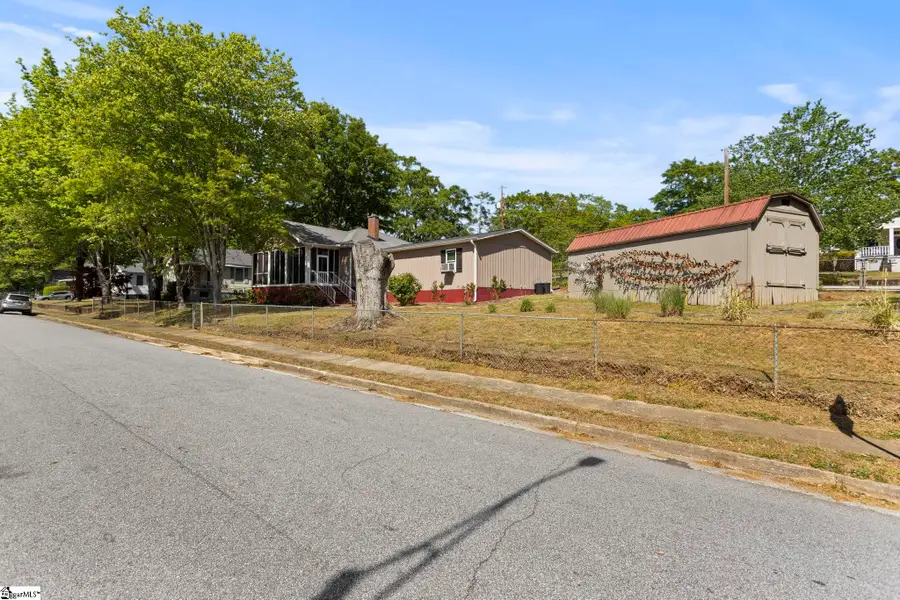 106 Webster Street, Slater, SC 29683 - #3