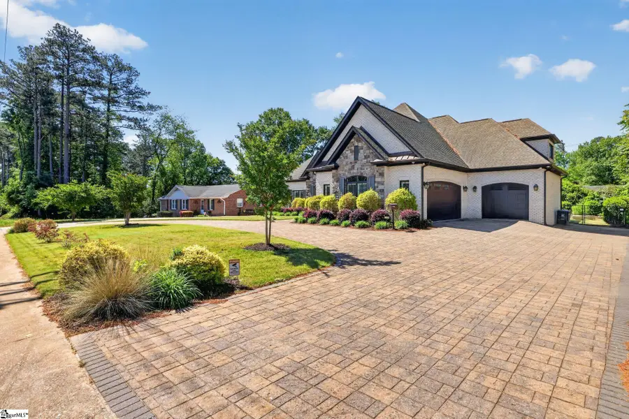 1401 Fernwood Glendale Road, Spartanburg, SC 29307 - #2