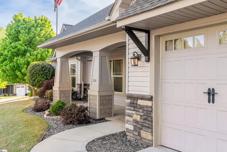226 Brenleigh Court, Simpsonville, SC 29680 - #3