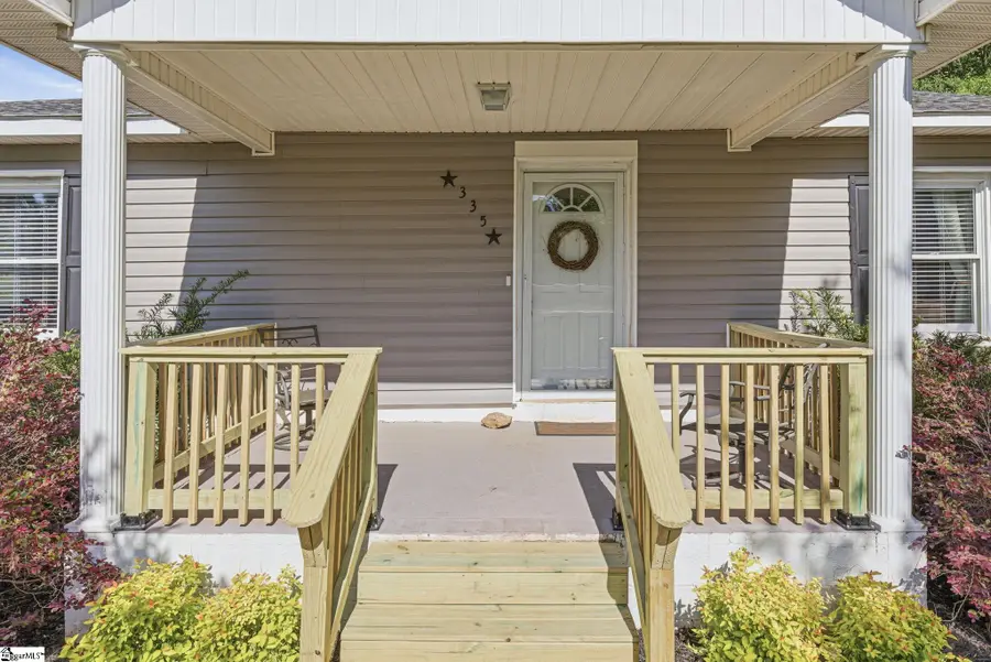 335 Guernsey Lane, Spartanburg, SC 29306 - #3