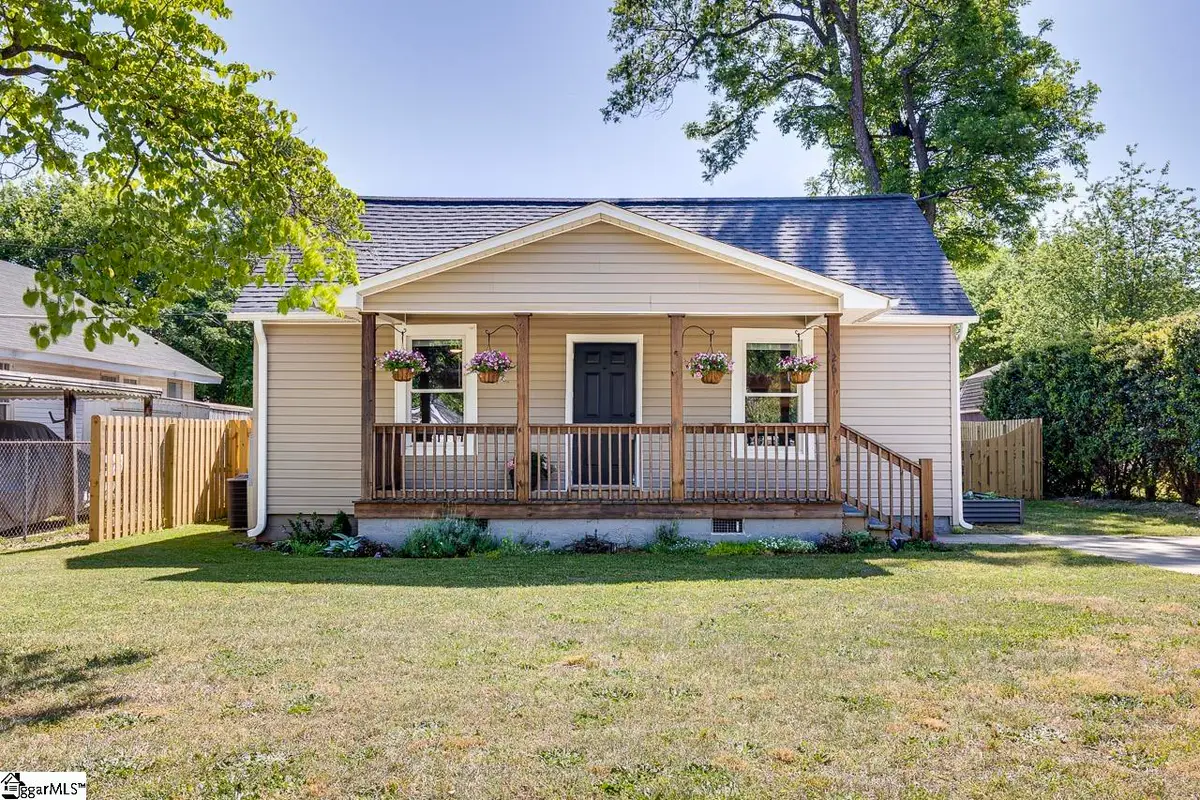 26 8th Street, Greer, SC 29651 - #1