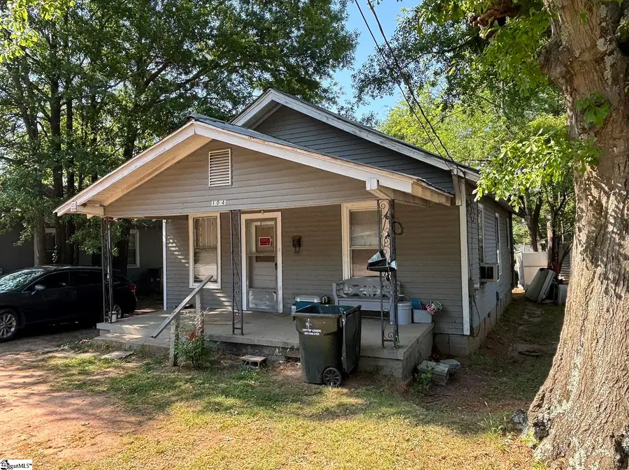 104 Snow Street, Greer, SC 29651 - #3