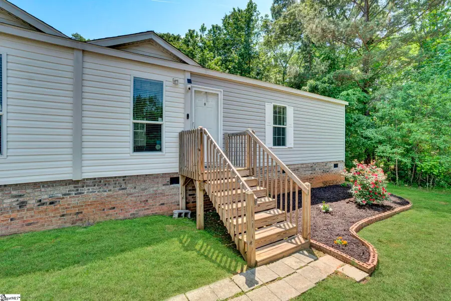 121 Pendleton Woods Circle, Central, SC 29630 - #3