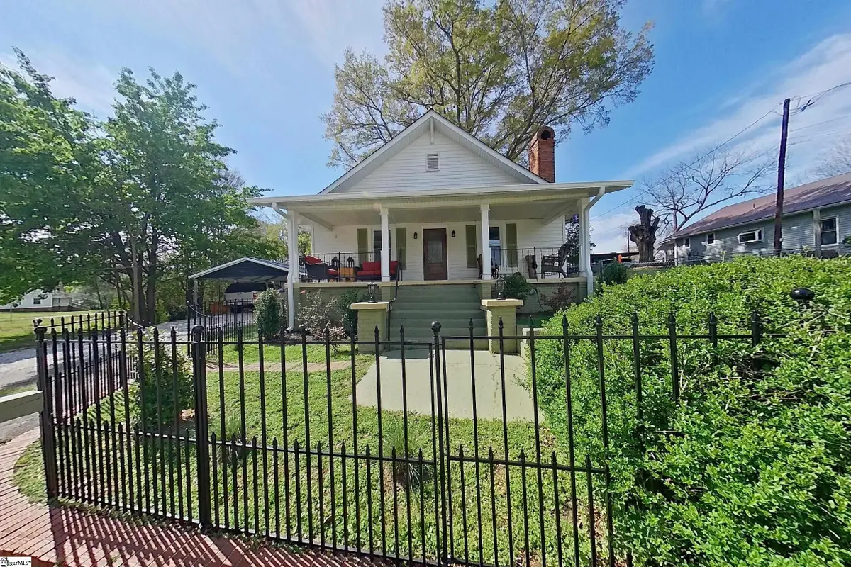 805 Buncombe Street Extension, Woodruff, SC 29388 - #1