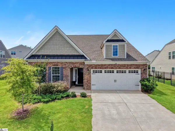 304 Double Crest Drive, Taylors, SC 29687