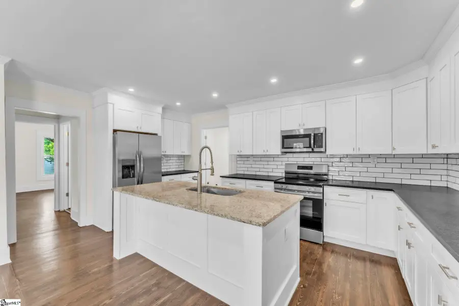 706 S 5th Street, Easley, SC 29640 - #2