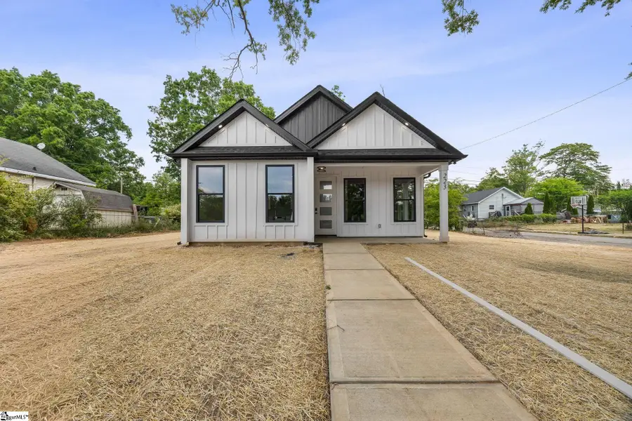 223 Oak Street, Clinton, SC 29640 - #3