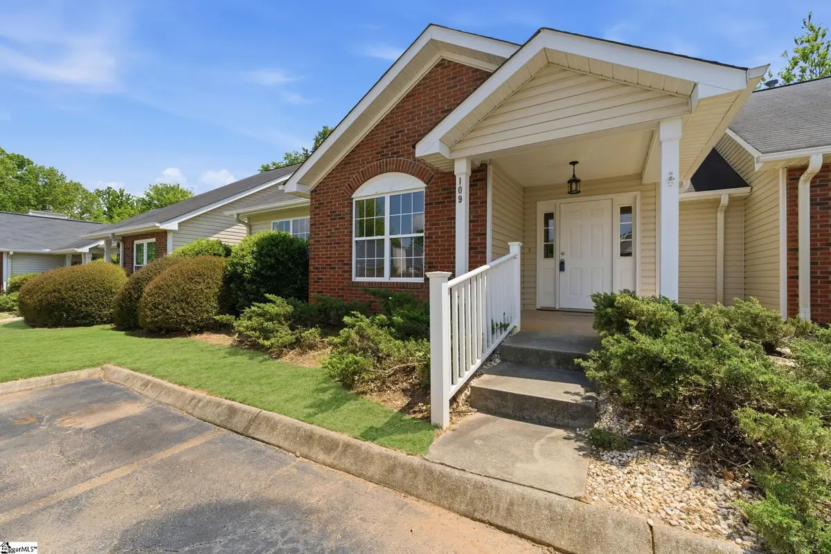 109 Woodglen Drive, Simpsonville, SC 29681 - #1