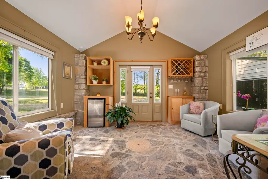 183-185 Rubin Thorne Road, Campobello, SC 29322-9654 - #2