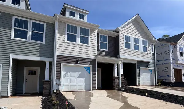 7 Starks Circle, Simpsonville, SC 29680