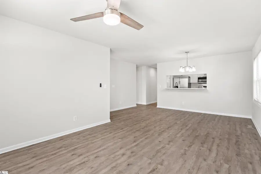 205 E Florida Street, Clinton, SC 29325 - #3
