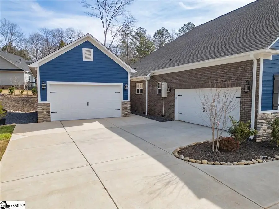3703 Rocky Creek Drive, Seneca, SC 29678 - #3