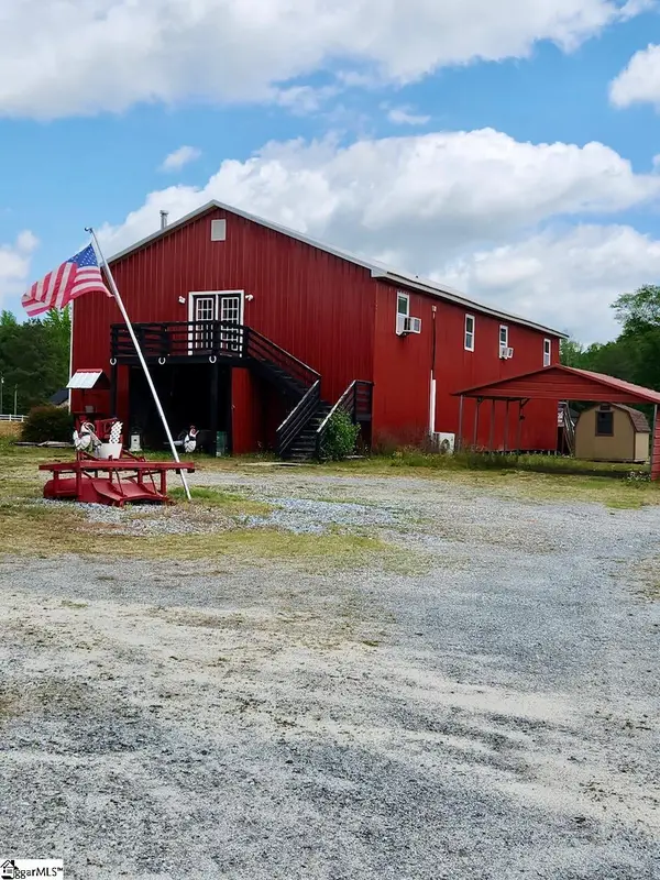 411 Bradley Dill Road, Campobello, SC 29322