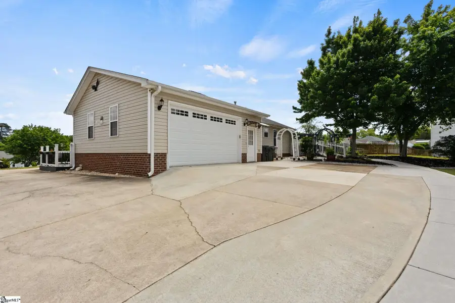 216 Cornelson Drive, Greer, SC 29651 - #2