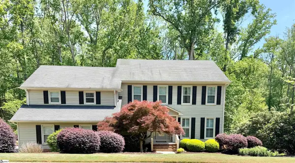 715 N Almond Drive, Simpsonville, SC 29681
