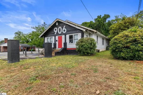 906 W Poinsett Street, Greer, SC 29650