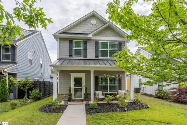 205 Carruth Street, Simpsonville, SC 29680-7290