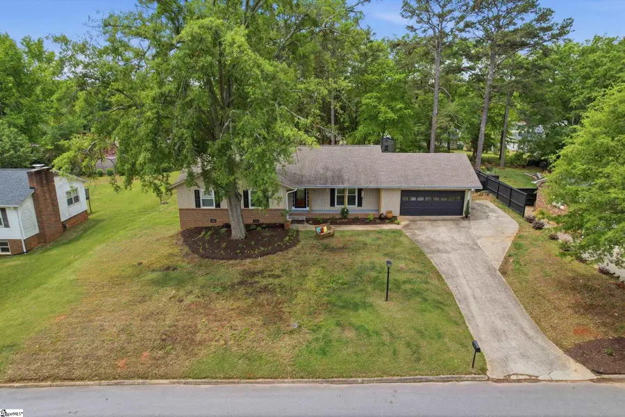 110 Ashley Oaks Drive, Simpsonville, SC 29680 - #3