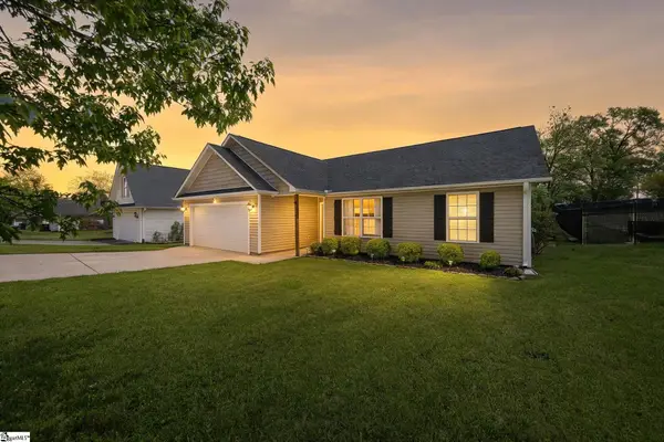 4 Richmond Drive, Greenville, SC 29617