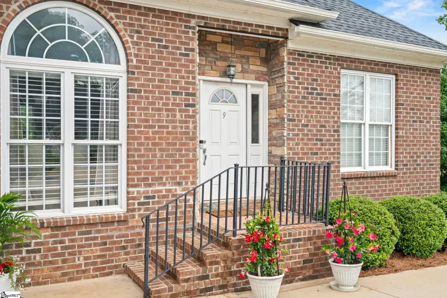 9 Belle Terre Court, Greenville, SC 29609 - #2