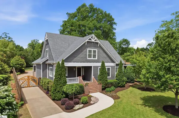 217 E Avondale Drive, Greenville, SC 29609