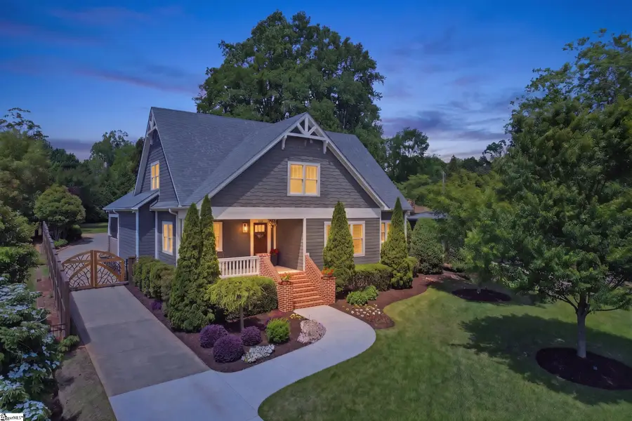 217 E Avondale Drive, Greenville, SC 29609 - #3