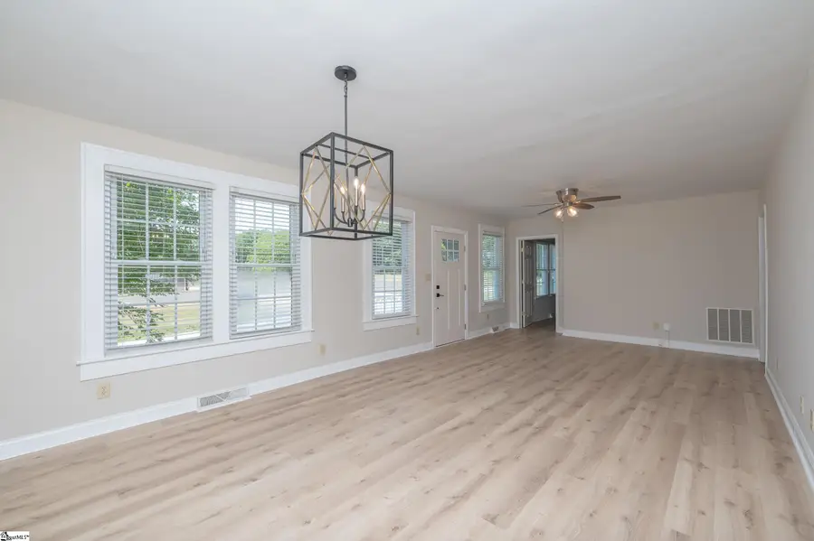 117 Taylors Road, Taylors, SC 29687 - #2