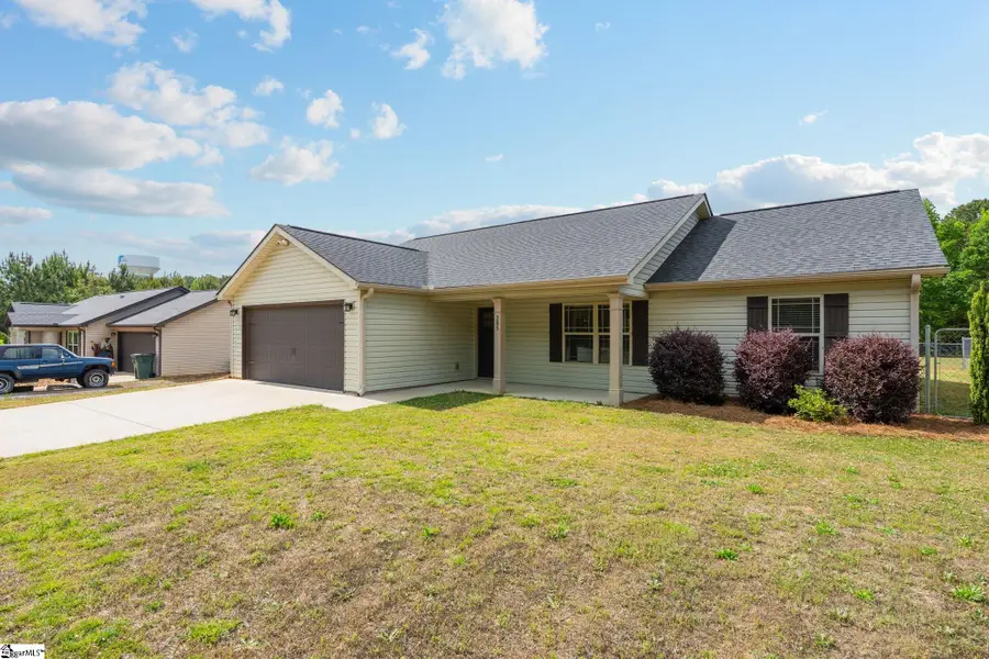 285 Metric Road, Laurens, SC 29630 - #2