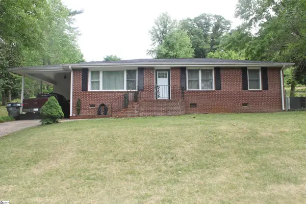 1117 Farrs Bridge Road, Greenville, SC 29611-6609