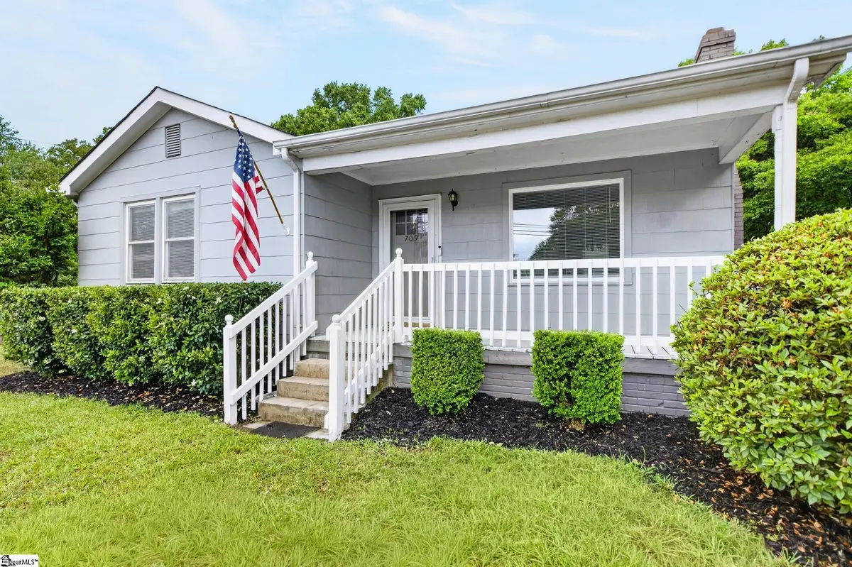 709 Gulliver Street, Fountain Inn, SC 29644 - #1