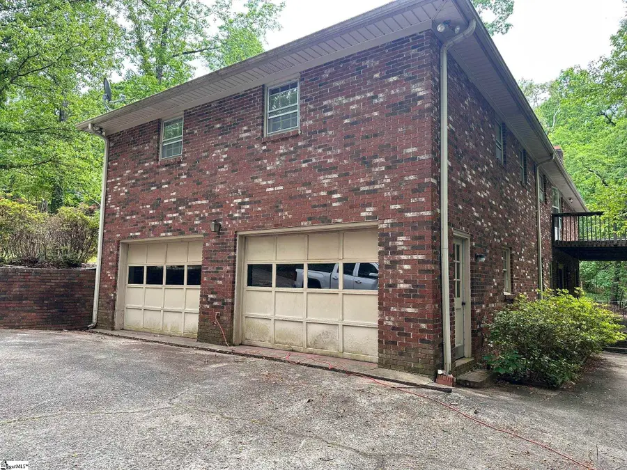 142 Millbrook Circle, Taylors, SC 29687 - #2