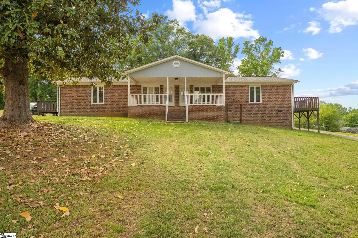 113-115 Hunter Drive, Boiling Springs, SC 29316 - #1