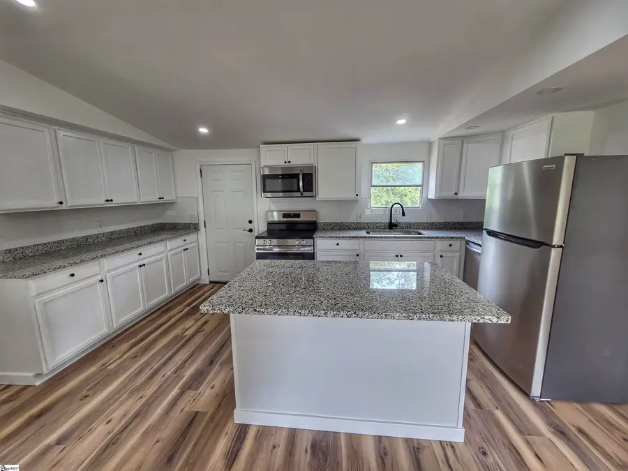 217 Angells Drive, Woodruff, SC 29388 - #3