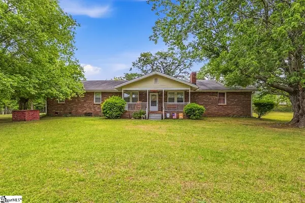 1392 Durbin Road, Fountain Inn, SC 29644