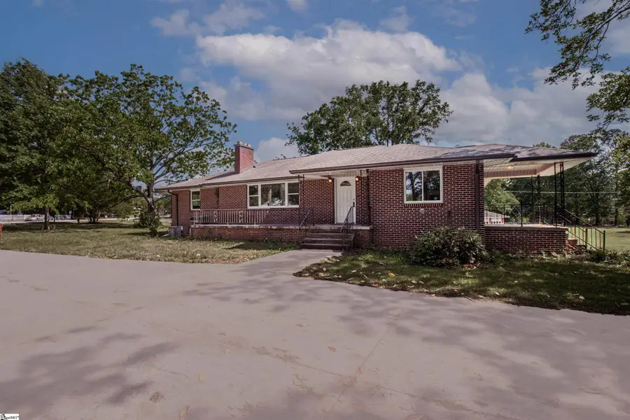 1005 Gordon Street, Anderson, SC 29626 - #2