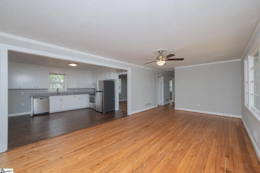 31 Blue Mountain Drive, Greenville, SC 29617 - #3