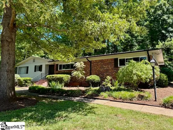126 Delta Drive, Greenville, SC 29617
