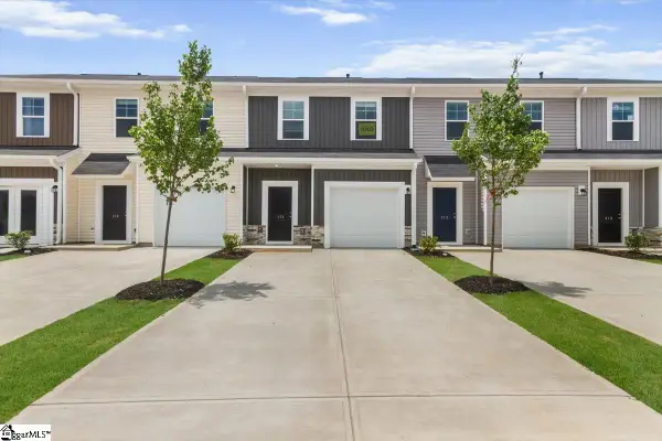 192 Randwick Lane, Greer, SC 29651