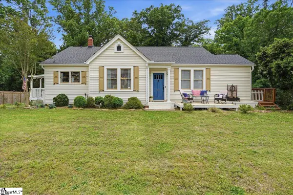 205 Myrtle Avenue, Belton, SC 29627-1918
