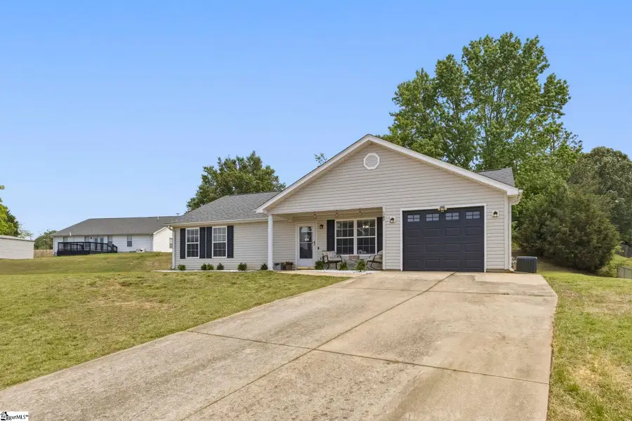 1302 Autumn Glen Court, Fountain Inn, SC 29644 - #3