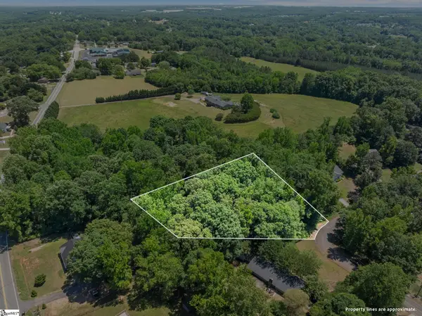 407 Palmetto Drive, Greer, SC 29651