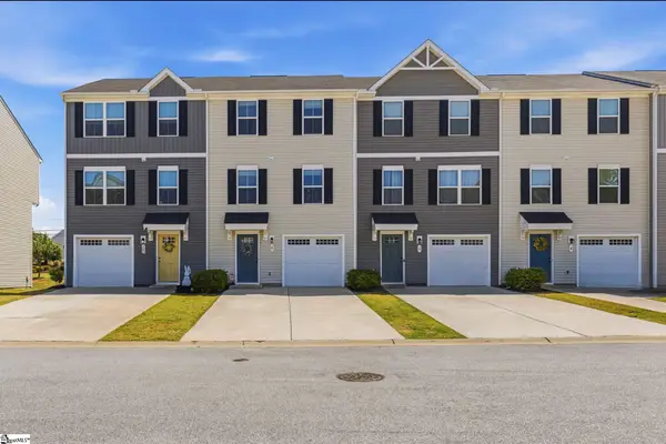 8 Bearmont Trail, Greenville, SC 29617