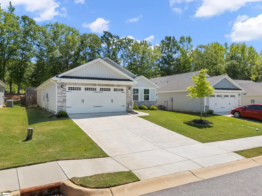 122 Southwell Street, Woodruff, SC 29388 - #3