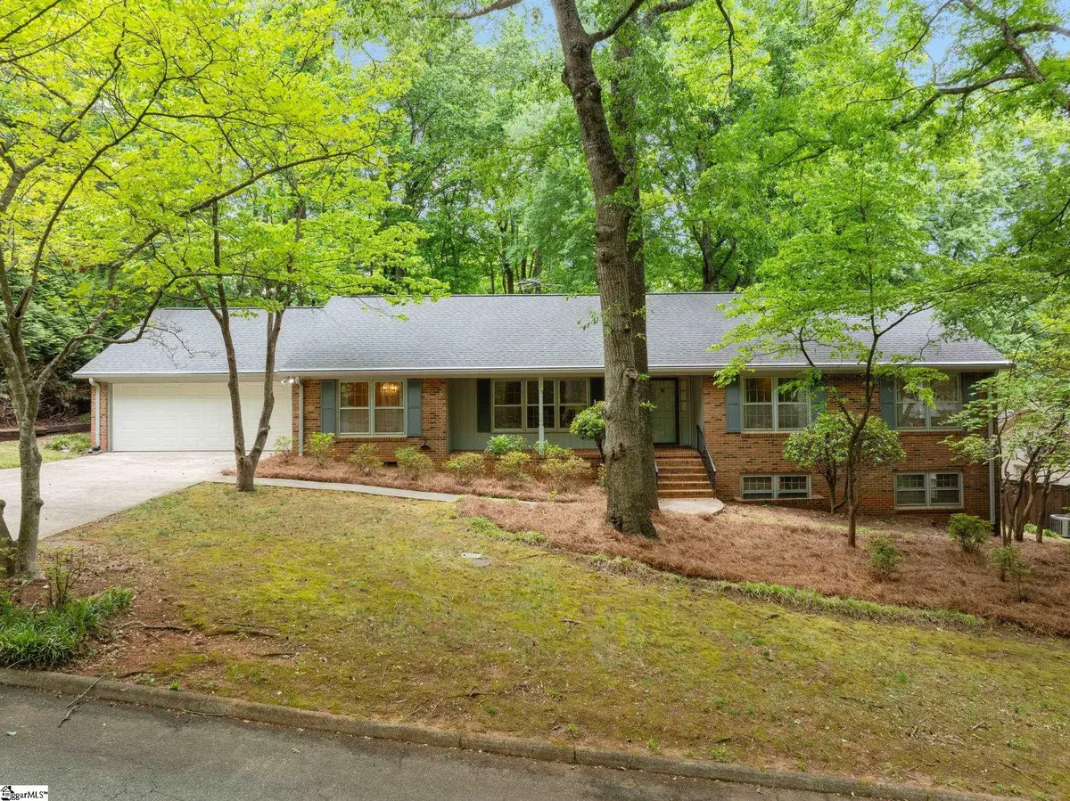 205 Oak Ridge Court, Greer, SC 29650 - #1